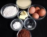 Foto del paso 1 de la receta: Bizcocho de chocolate
