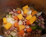 A picture of step 2 of Minestrone with Leftovers.