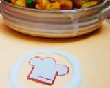 A picture of step 5 of Aloo gravy.