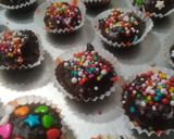 Foto langkah ke 4 dari resep Coklat egg drops.