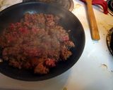 A picture of step 2 of Lasagna with Meat Sauce.
