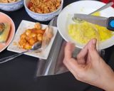 Foto langkah ke 5 dari resep Tumpeng Mini Kerucut/Nasi Kuning Magic Com.