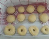 Foto langkah ke 5 dari resep Donat Simple.