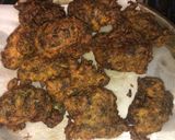 Foto del paso 5 de la receta: Buñuelos de acelga