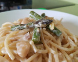 Foto del paso 6 de la receta: Espaguetis con salsa de espárragos y frutos secos