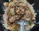 Foto langkah ke 3 dari resep 442. Bihun Goreng ala Solaria.