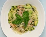 A picture of step 4 of Shrimp and Avocado Pesto Genovese.