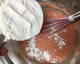 A picture of step 1 of Steamed Tomato Bread.