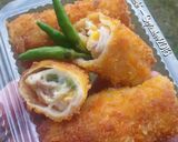 Foto langkah ke 10 dari resep Risoles Rogout Ayam Sayur.
