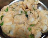 A picture of step 4 of Simple Potato & Onion Sandwich.
