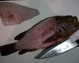 A picture of step 4 of Preparing Simmered Black Rockfish.