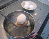 A picture of step 2 of Super Quick! Boiled Eggs.