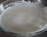 A picture of step 4 of Cheap if You Make Them Yourself! Ichigo Daifuku (Strawberry Mochi Dumplings).