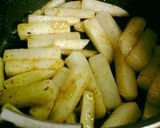 A picture of step 2 of Sweet & Savory Nagaimo Yam Stir-fry with Bonito Flakes.