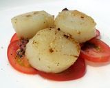 A picture of step 4 of Blue Alfredo Pasta With Scallop And Tomato For 4th Of July.
