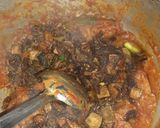 A picture of step 2 of Karelay gosht.