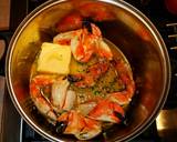 Mike's 10 Minute Garlic Crab Lobster & Shrimp Marisco recipe step 4 photo