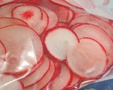 A picture of step 3 of Pickled Garden Radish.