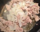 A picture of step 3 of My Husband Raves about This! Healty Stir-fried Ginger Pork with Onions.