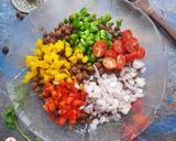 A picture of step 1 of Italian Chana Salad.