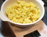 A picture of step 2 of Hokkaido Potato Butter Cookies Made with New Potatoes.
