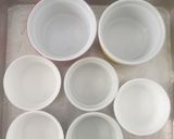 Gambar langkah 1 resipi Blueberry Crème Brulée.