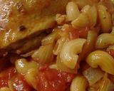 Foto del paso 10 de la receta: Pollo guisado con fideos coditos