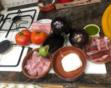 Foto del paso 1 de la receta: Berenjenas en abanico de jamón, lacón y jamón dulce o York con tomate y mozzarella