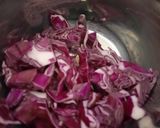 A picture of step 2 of Purple cabbage and berry smoothie.