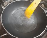 A picture of step 8 of Choco Fruity Buns.