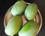 A picture of step 1 of Mango Peel Curry.