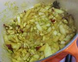 A picture of step 5 of Sweet and spicy prawn and coconut curry with rice noodles.