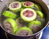 Hình bước làm 3 của món Canh bí đao nhồi thịt