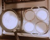A picture of step 4 of Fluffy Cheese Masa(Rice pan cake).