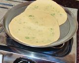 মটর শুঁটি স্টাফড পরোটা(mator shuti stuffed paratha recipe in bengali) রেসিপির ধাপ 5 ছবি