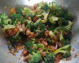 A picture of step 4 of Broccoli bhaji.