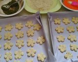 Foto langkah ke 6 dari resep Garlic cheese cookies.