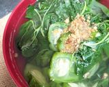 Foto langkah ke 4 dari resep Sayur Bening Gambas Bayam.