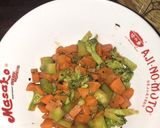 Foto langkah ke 7 dari resep Tumis Brokoli dan Wortel.