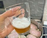 Foto del passaggio 6 della ricetta Polpettone di pollo formaggio e speck impanato