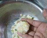 A picture of step 3 of Potato Sabudana Appe.