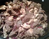 A picture of step 4 of chicken ground sirloin and pasta.