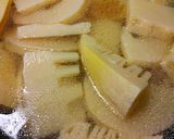 A picture of step 3 of Simmered Chicken and Bamboo Shoots.