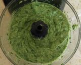 Foto del paso 2 de la receta: Pasta con crema de aguacate y cilantro