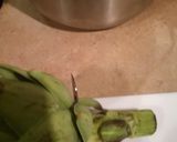 A picture of step 2 of Steamed artichokes.