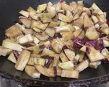 A picture of step 1 of Cheesy eggplant.