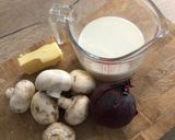 A picture of step 1 of Mushroom Soup.