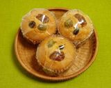 A picture of step 7 of Rich Kinako Cupcakes.