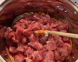 Tejfölös borjúpaprikás recept fázis 3 fotója