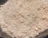 A picture of step 3 of Oats laddu.